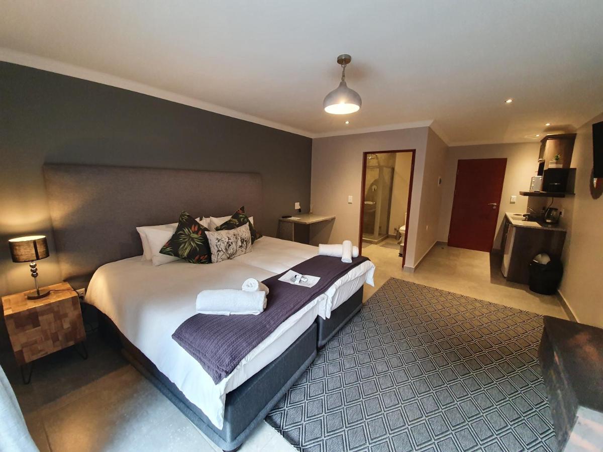 Hotel Sleep@84 à Dullstroom Extérieur photo
