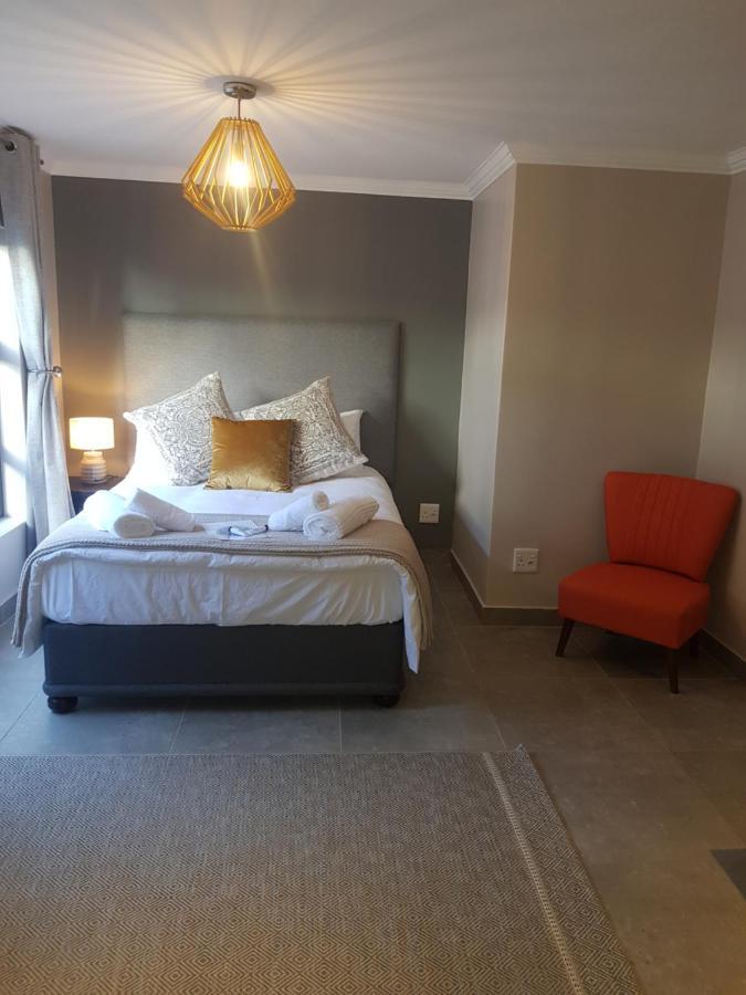 Hotel Sleep@84 à Dullstroom Extérieur photo