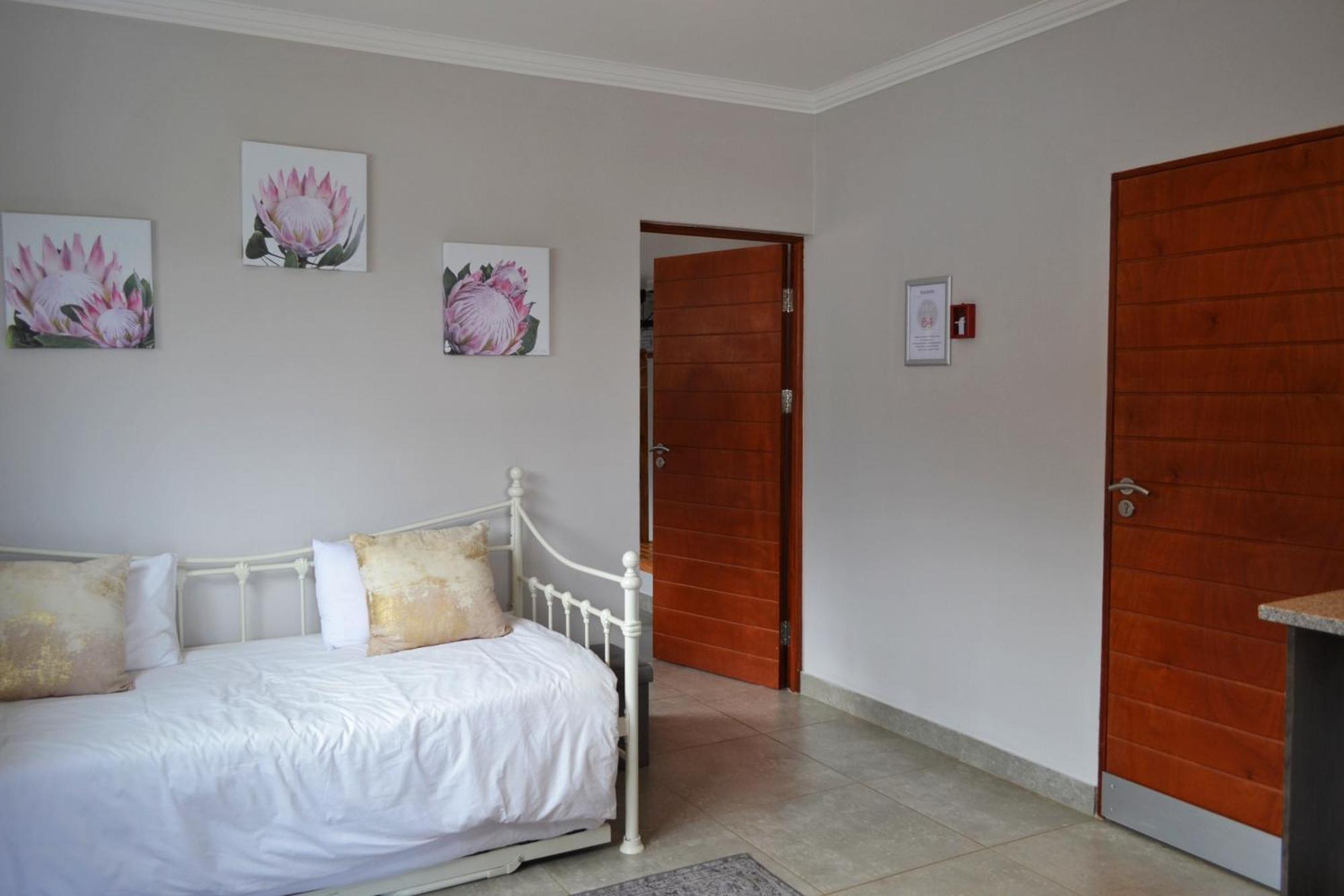 Hotel Sleep@84 à Dullstroom Extérieur photo